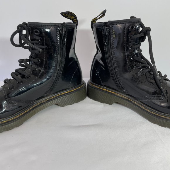 Girls Doc Marten Patent Leather Boots - Picture 4 of 8